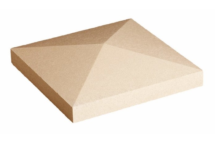 Pfeilerabdeckungen mit Diamantspitze