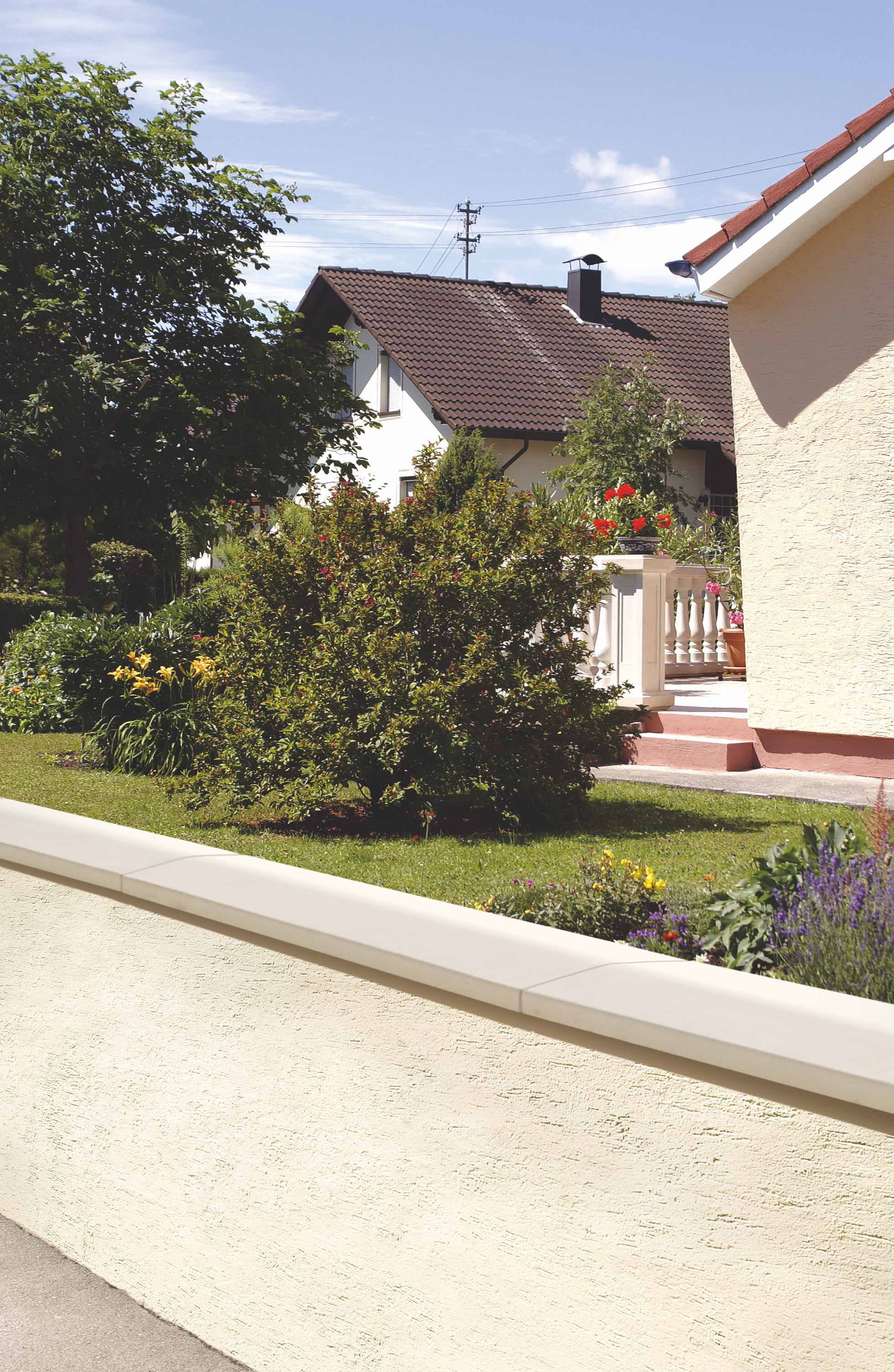 1 Meter smooth finish Wet-Cast Double-Beveled Wall Coping