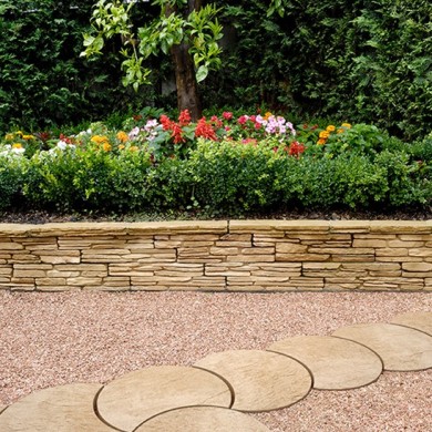 BRADSTONE: Blöcken und Mauerabdeckungen Madoc BRADSTONE: Blöcken und Mauerabdeckungen Madoc