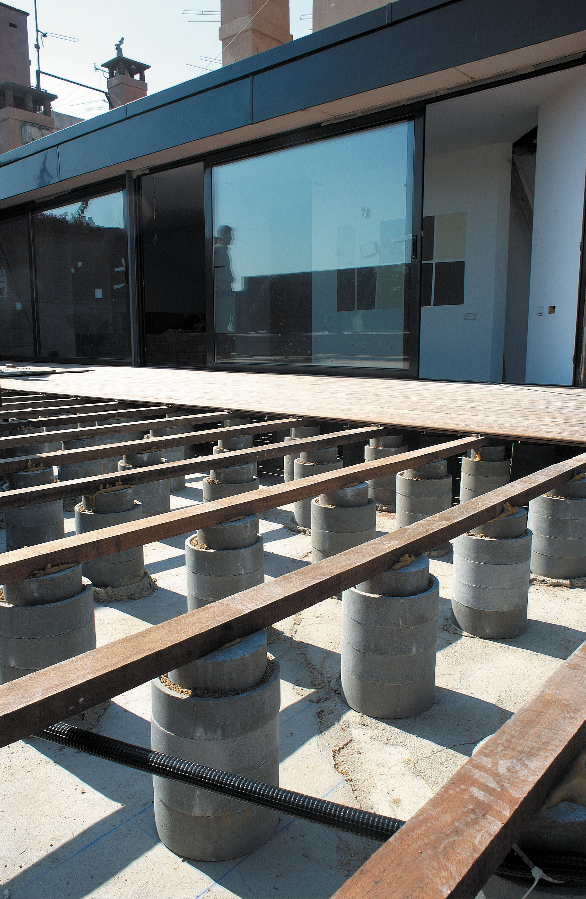 Concrete Supports for Floating Pavements