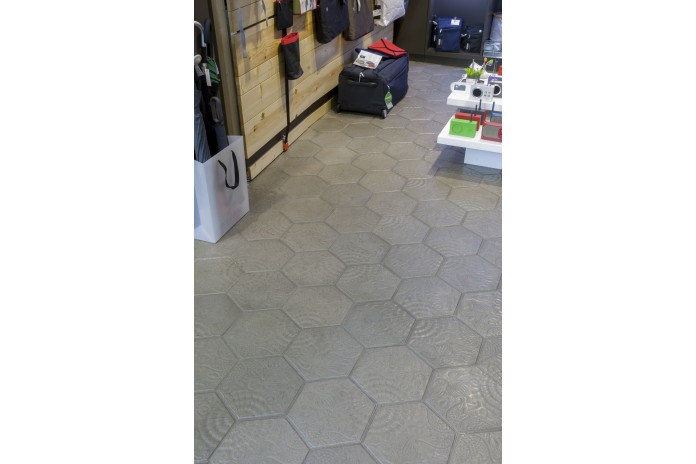 SAS WET Idrofugo per superficie "effetto bagnato" SAS WET Idrofugo per superficie "effetto bagnato"